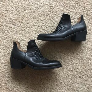 Latigo “Kick” Cutout Booties